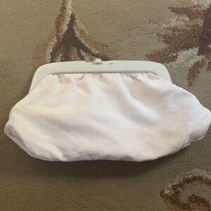 Chic Vintage White Clutch by Avantique